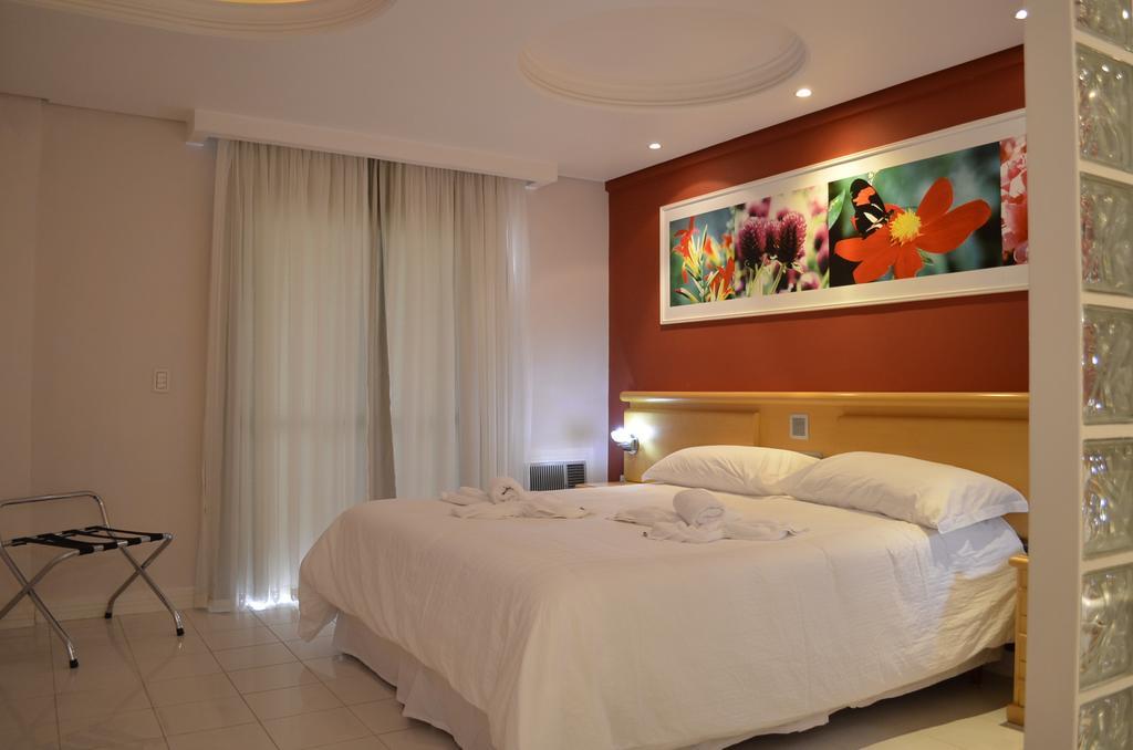 Bebber Hotel 坎普斯诺武斯 外观 照片