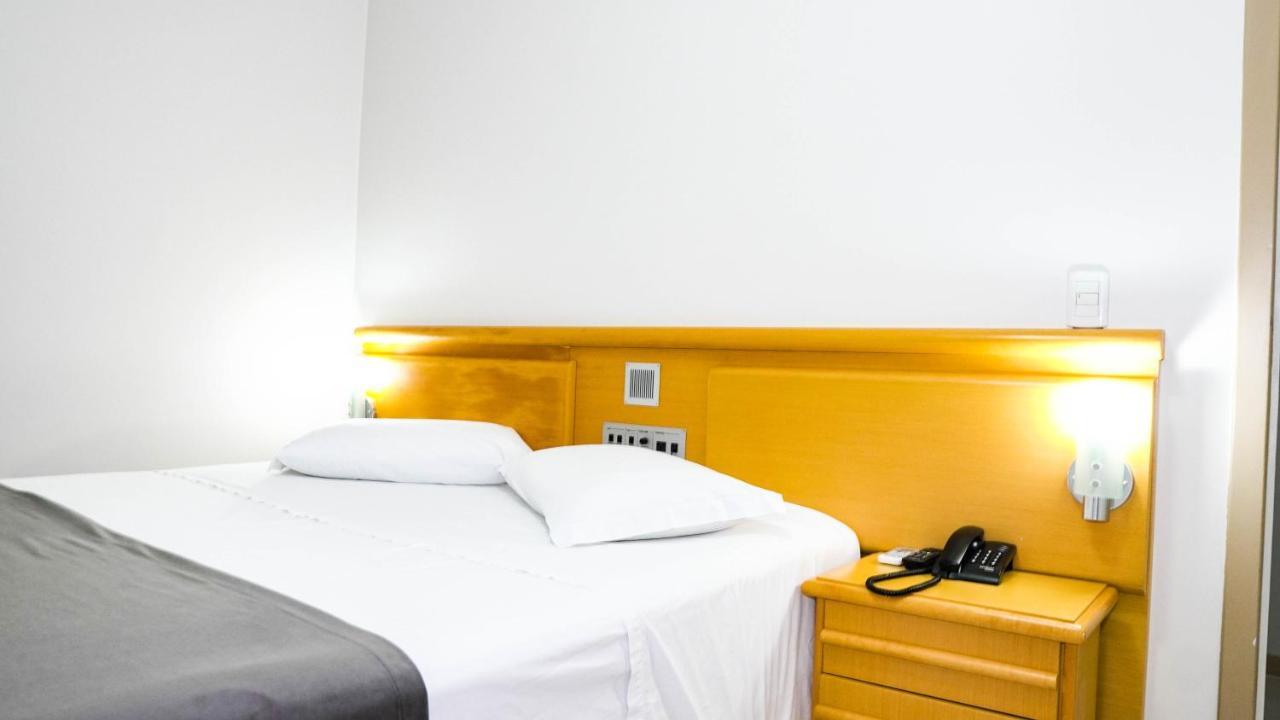 Bebber Hotel 坎普斯诺武斯 外观 照片