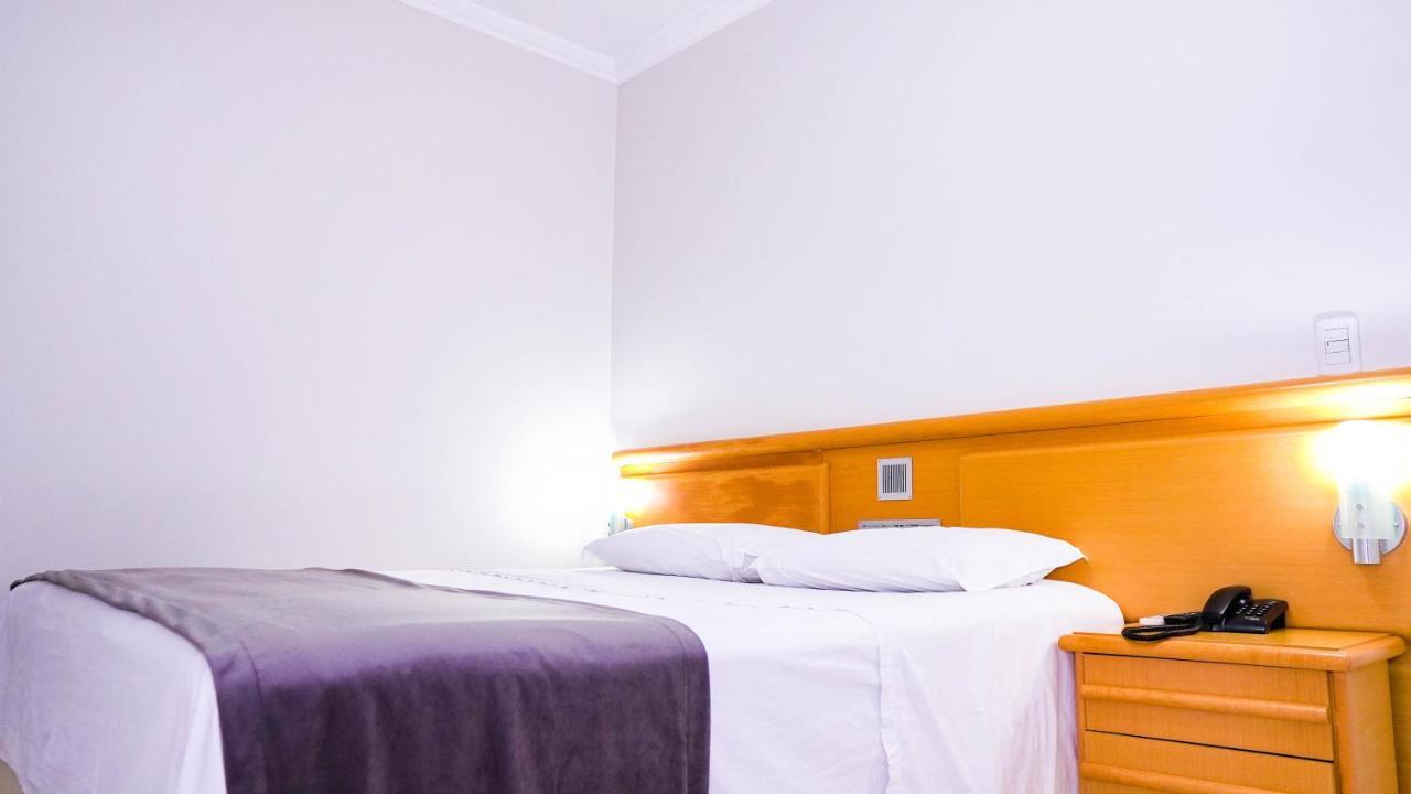Bebber Hotel 坎普斯诺武斯 外观 照片