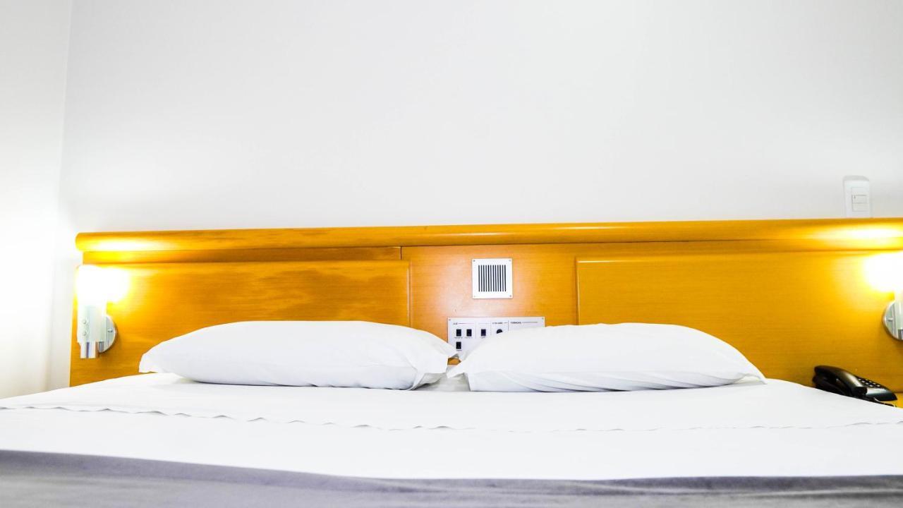 Bebber Hotel 坎普斯诺武斯 外观 照片